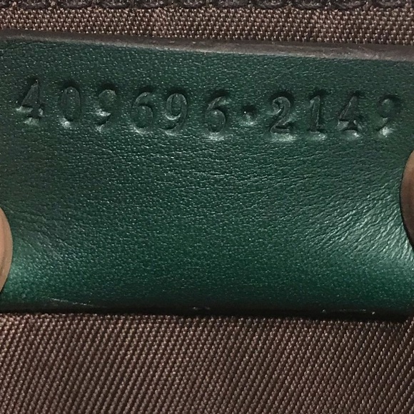 💕HP💕 🆕 Gucci GG Supreme Pouch - Picture 5 of 6